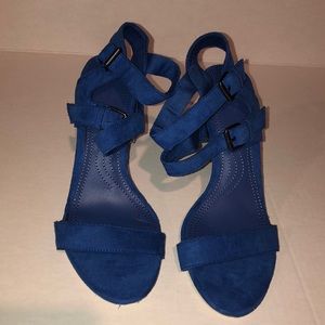 NWOT Zara Royal Blue Strappy Sandals